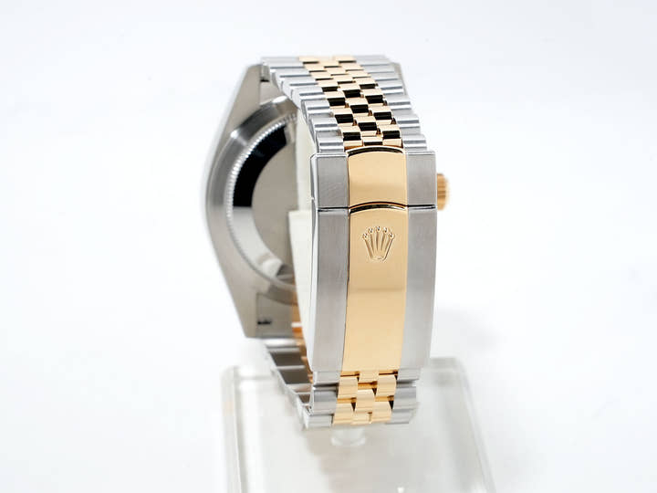 ロレックス スカイドゥエラー Ref.326933 ステンレススチール/イエローゴールド ブラック文字盤 ジュビリーブレスレット 美品 h3r2br8t