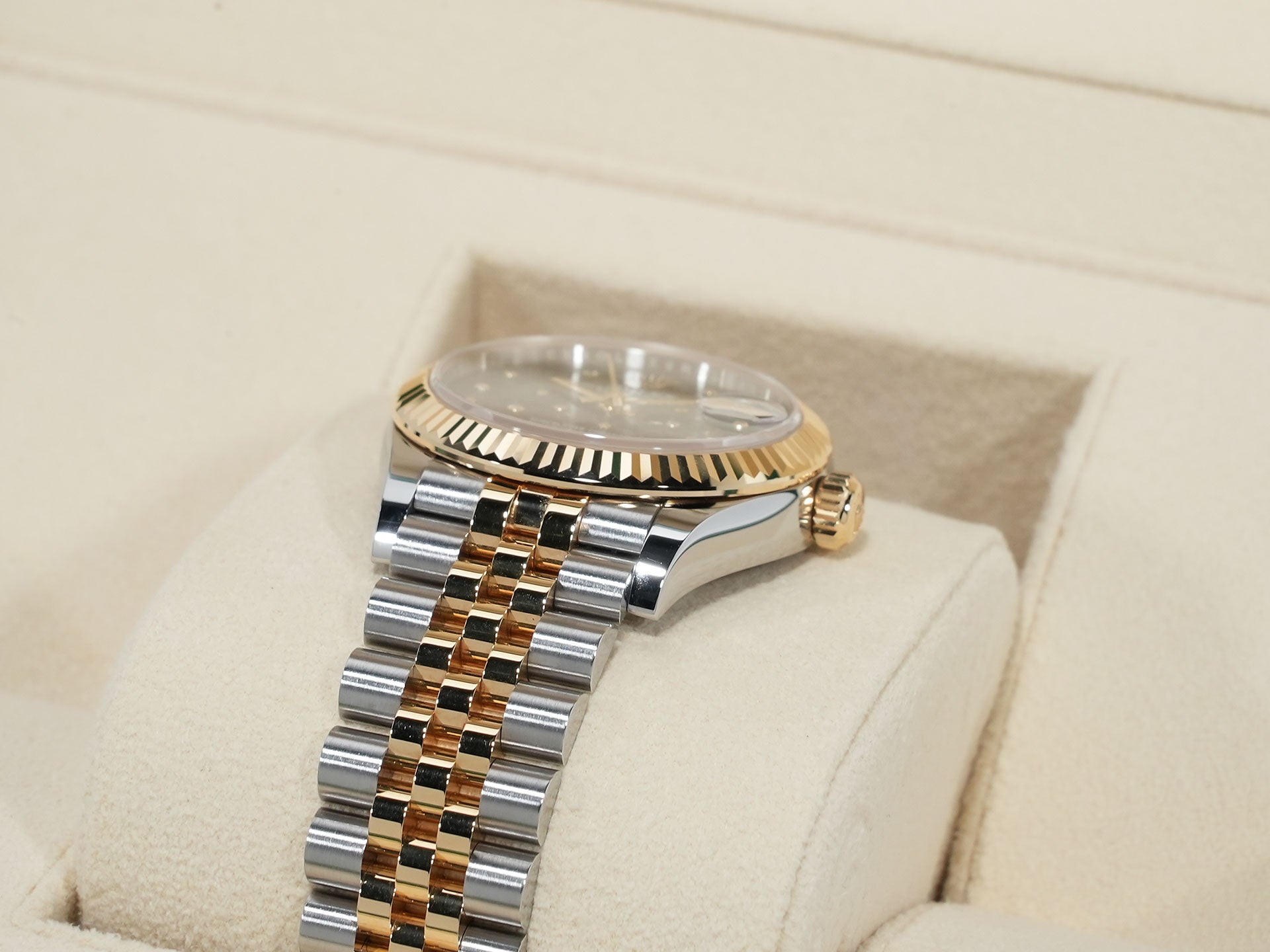 ロレックス デイトジャスト Ref.278273 ステンレススチール/イエローゴールド オリーブグリーン フローラルモチーフ文字盤 美品 xi2gkpvy