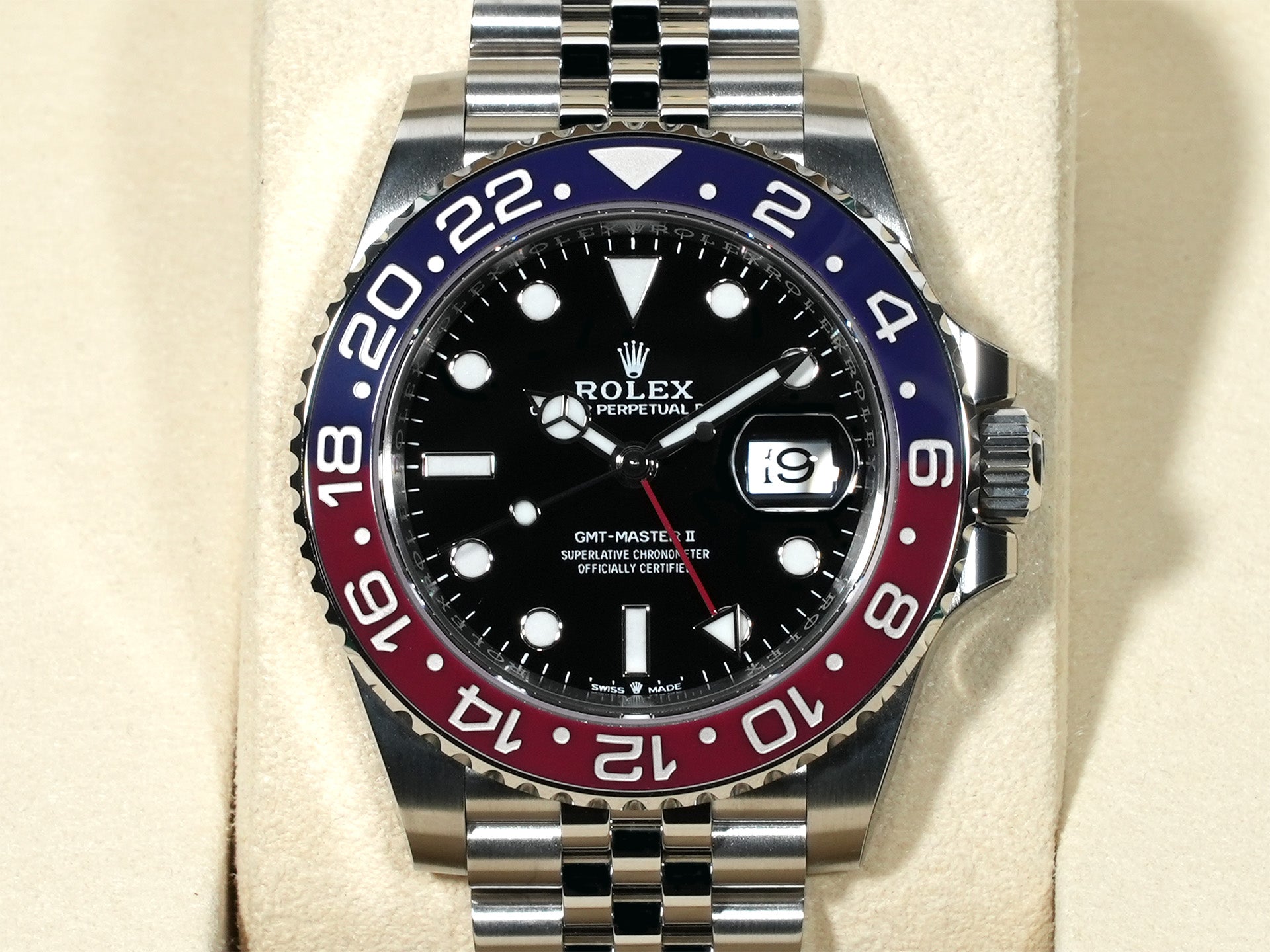 ロレックス GMTマスターII Ref.126710BLRO ステンレススチール ブラック文字盤 ジュビリーブレスレット 未使用 9hpmkt5o