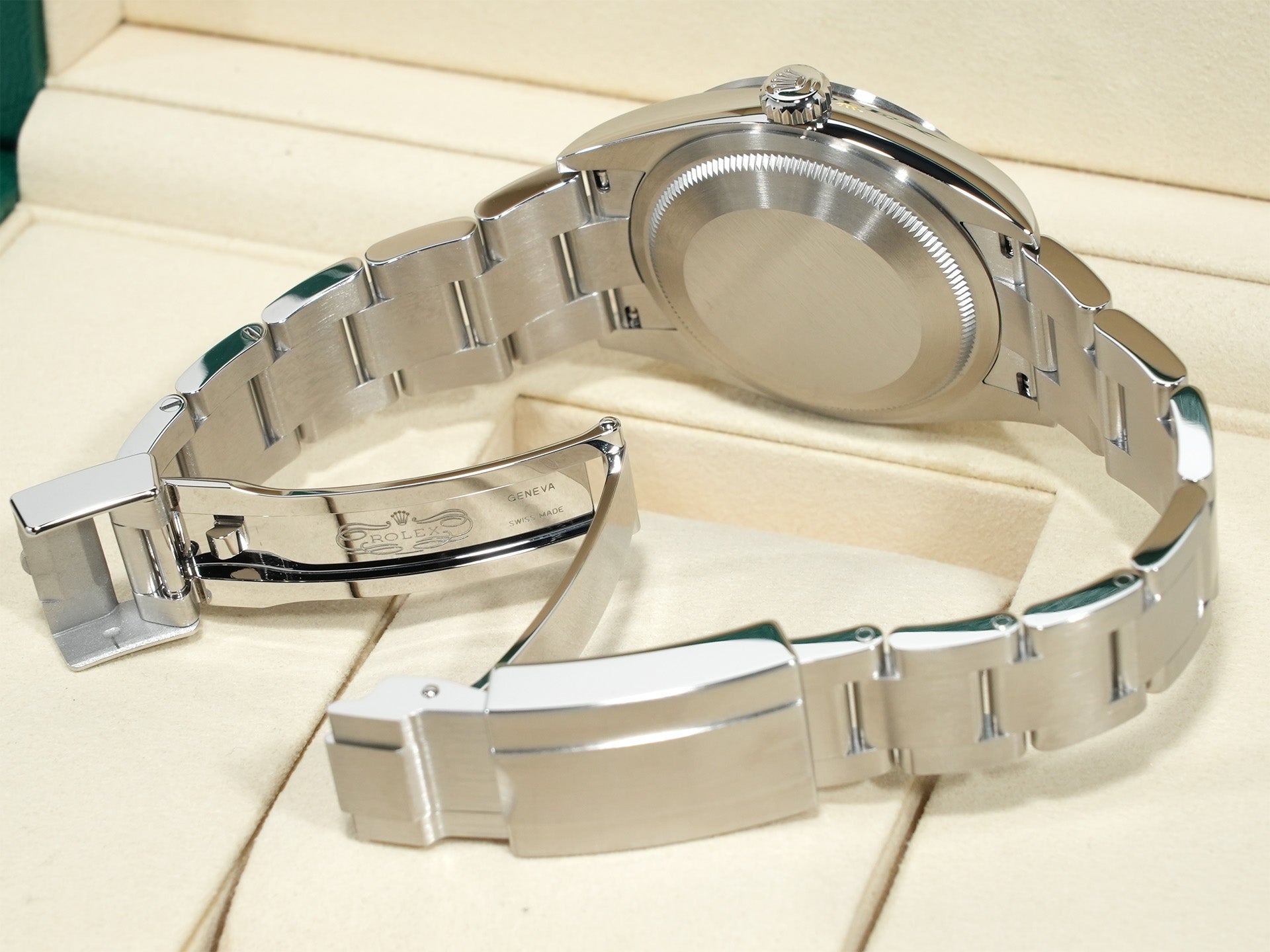 ロレックス エクスプローラー36 Ref.124270 ステンレススチール ブラック文字盤 オイスターブレスレット 未使用 2bjrby5d