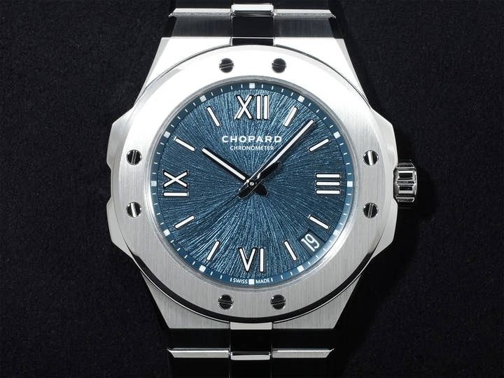 ショパール アルパイン イーグル 41 Ref.298600-3001 ステンレススチール ブルー文字盤 未使用 qi349xu4