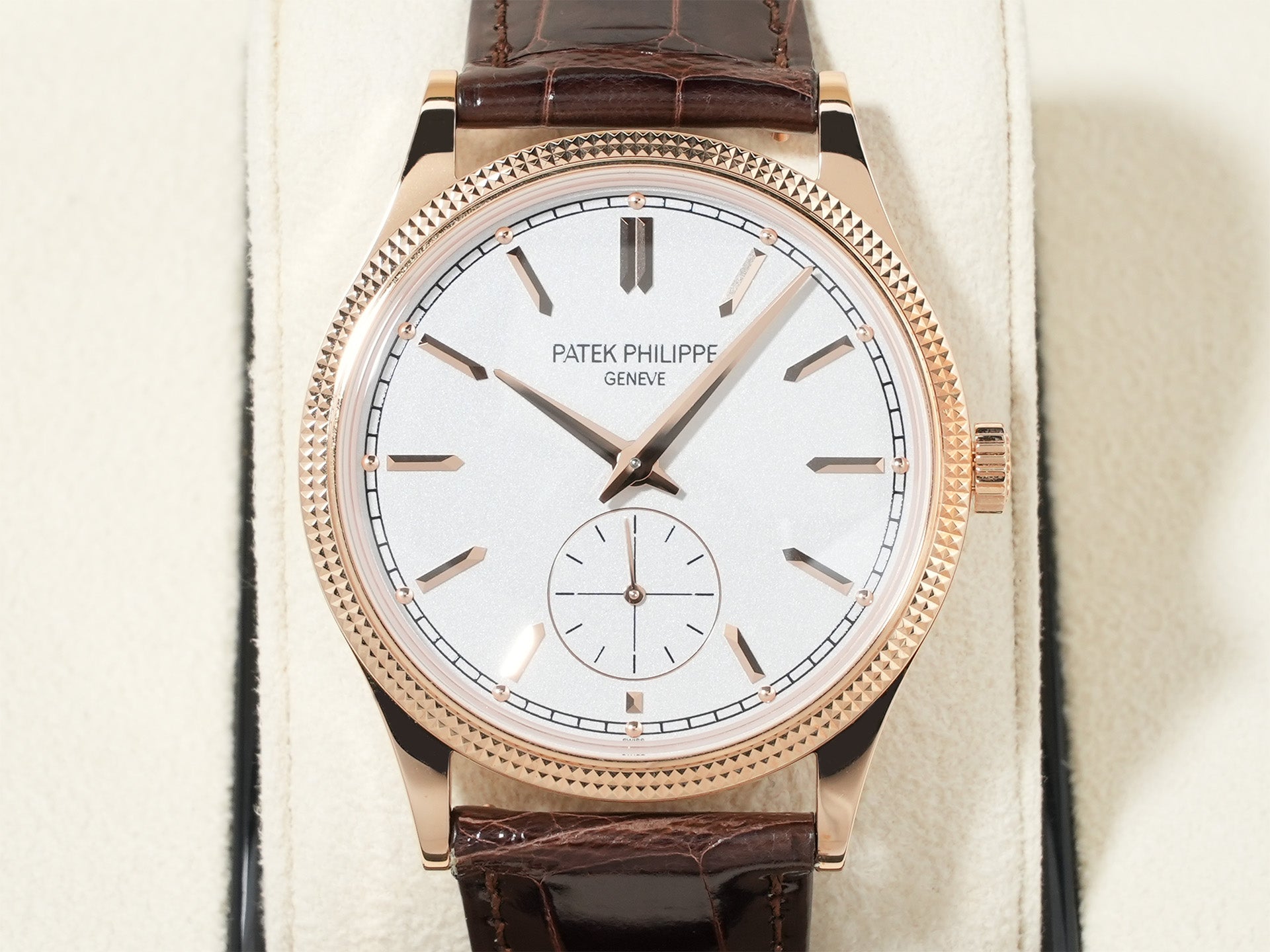 パテックフィリップ カラトラバ Ref.6119R-001 ローズゴールド シルバー文字盤 未使用 pxzd74ag