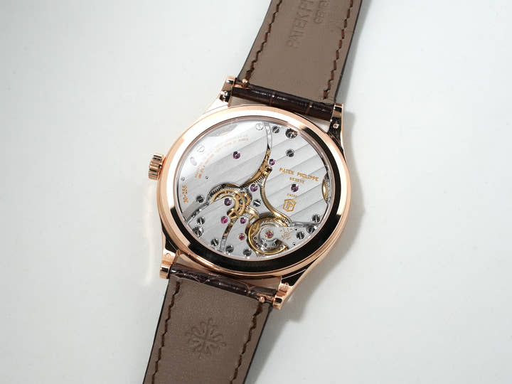 パテックフィリップ カラトラバ Ref.6119R-001 ローズゴールド シルバー文字盤 未使用 pxzd74ag