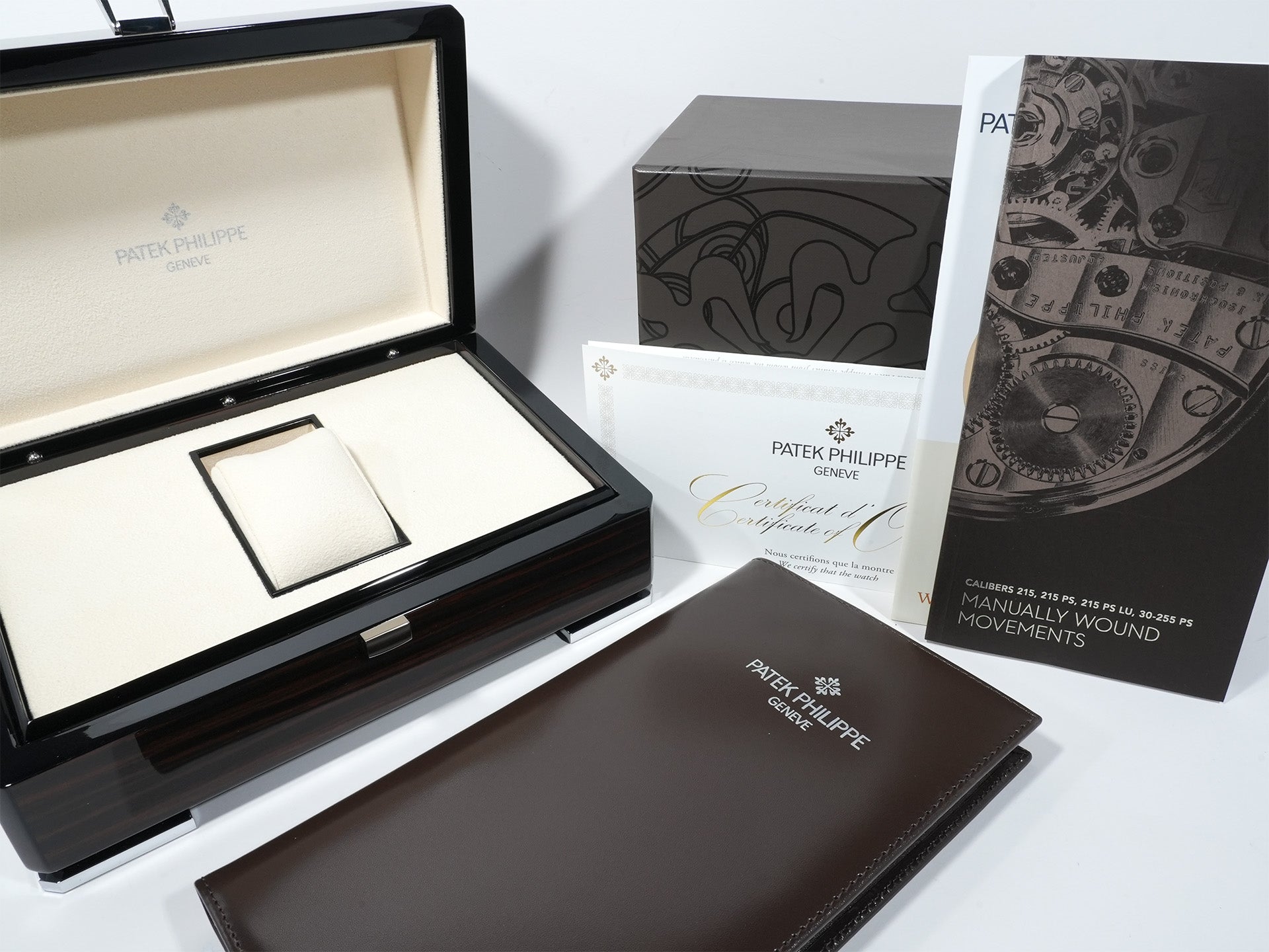 パテックフィリップ カラトラバ Ref.6119R-001 ローズゴールド シルバー文字盤 未使用 pxzd74ag