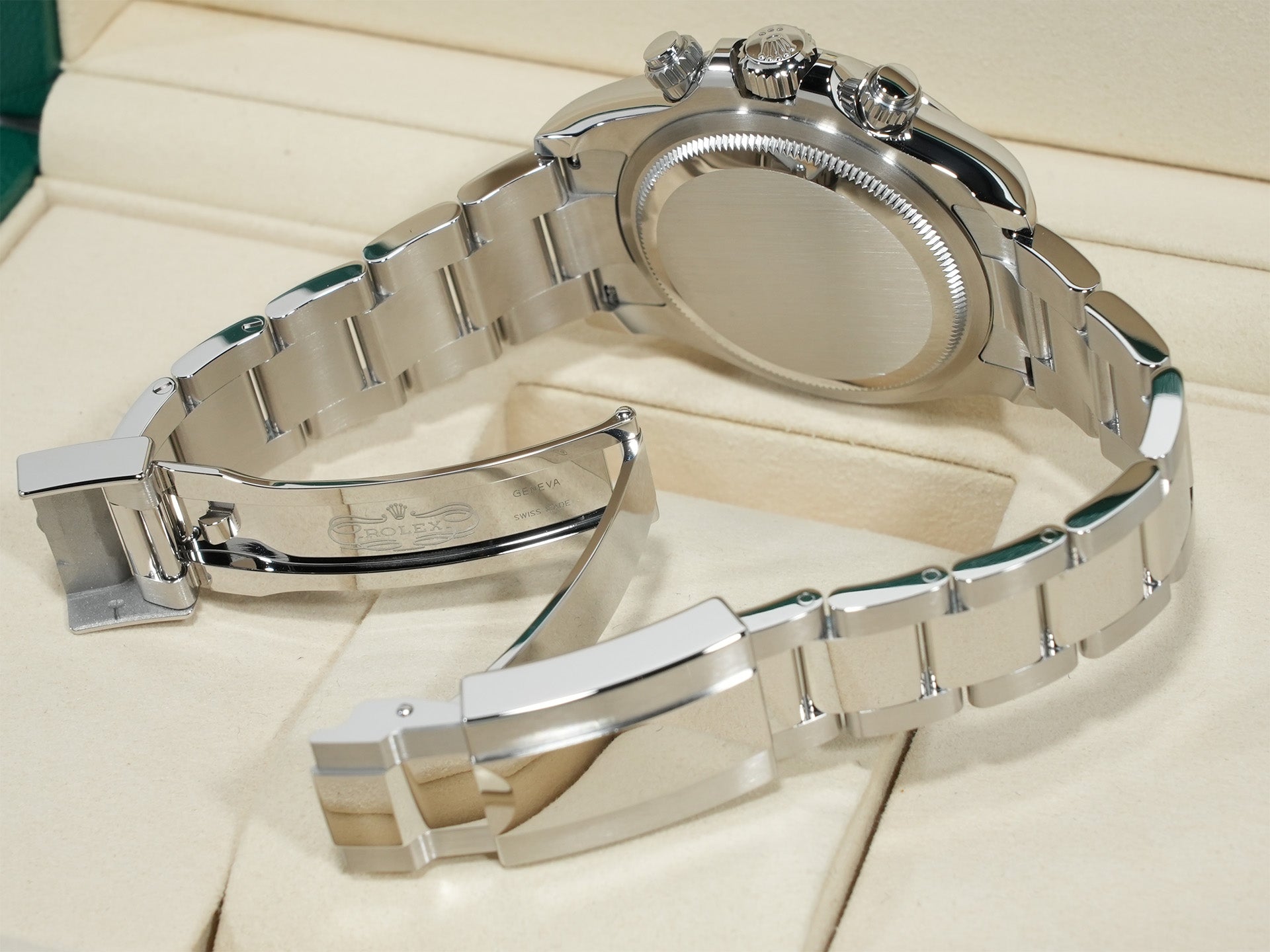 ロレックス デイトナ Ref.126500LN ステンレススチール ブラック文字盤 未使用 edu9gkh2