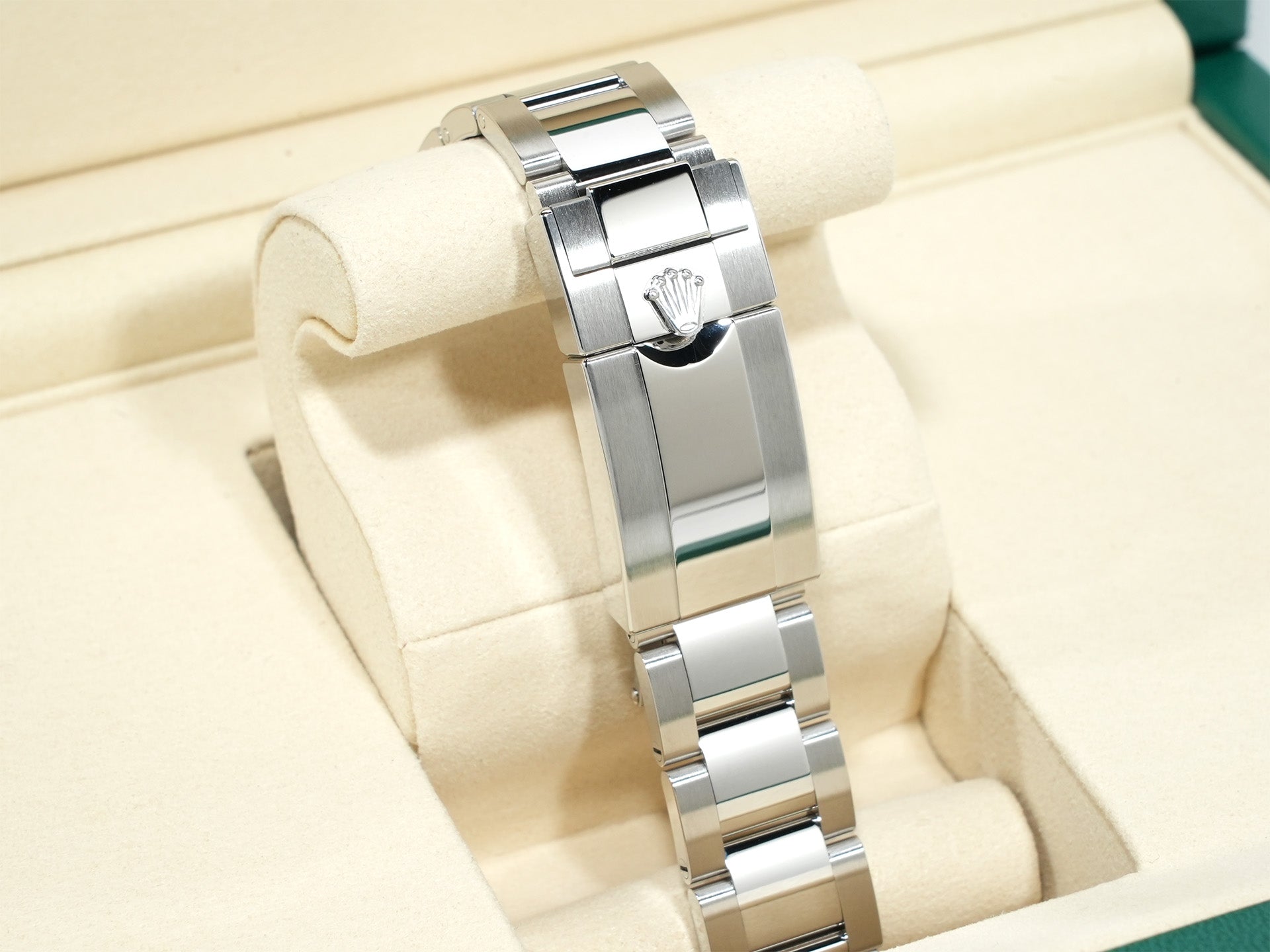 ロレックス GMTマスターII Ref.126710GRNR ステンレススチール ブラック文字盤 オイスターブレスレット 未使用 nia2n7s3