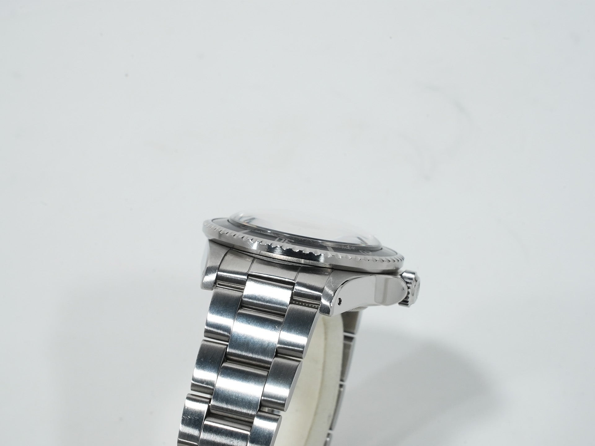 Rolex Sea-Dweller Ref. 1665 Stainless Steel Black Dial Pre-owned h2chit58