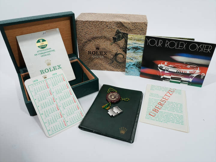 ロレックス シードゥエラー Ref.1665 ステンレススチール ブラック文字盤 中古 h2chit58