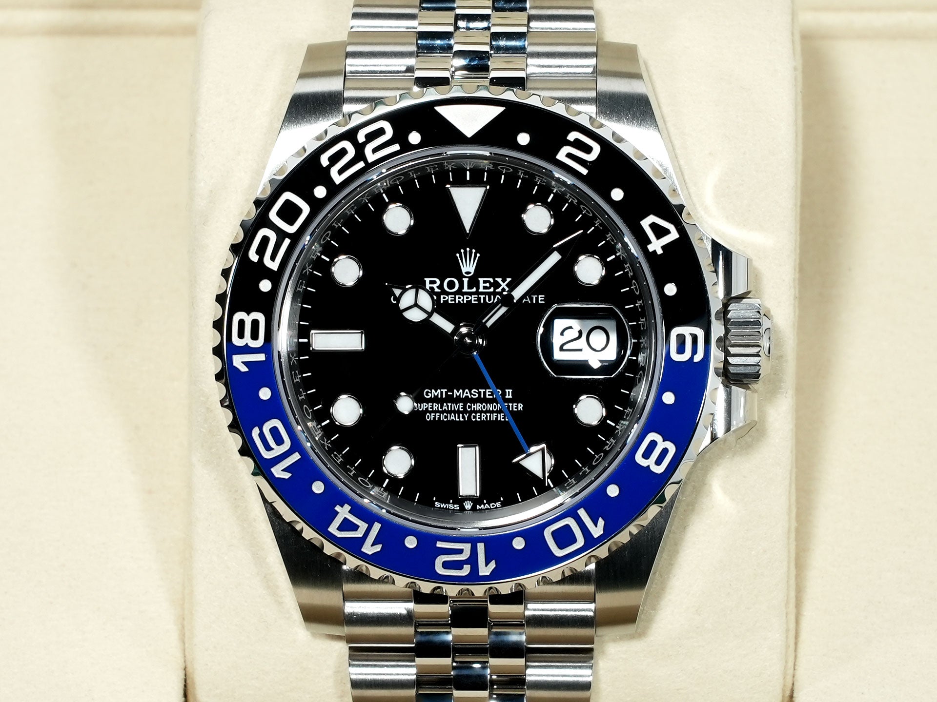 ロレックス GMTマスターII Ref.126710BLNR ステンレススチール ブラック文字盤 ジュビリーブレスレット 未使用 d2np85qa