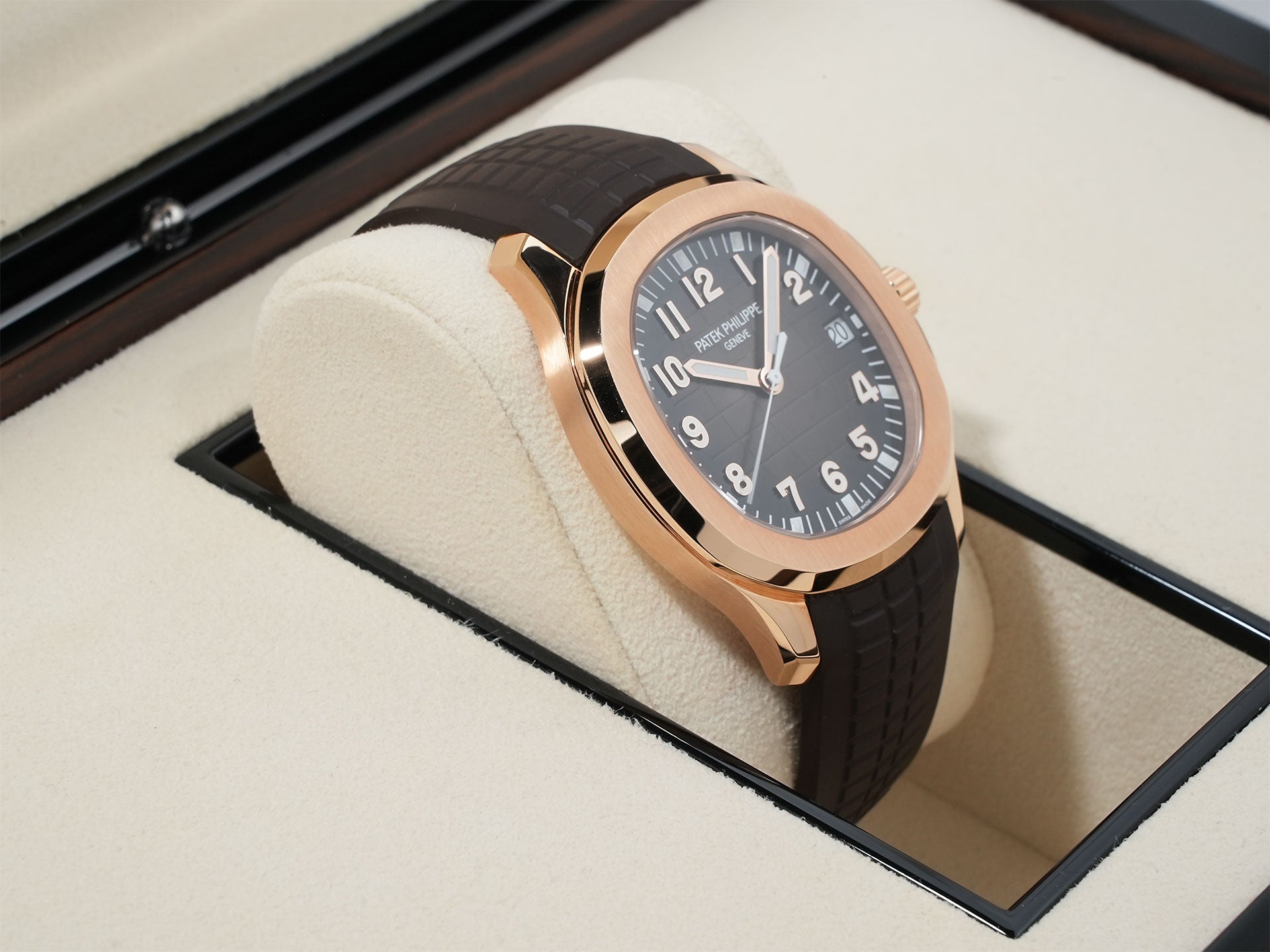 パテックフィリップ アクアノート Ref.5167R-001 ローズゴールド ブラウン文字盤 美中古 j2fsidj9