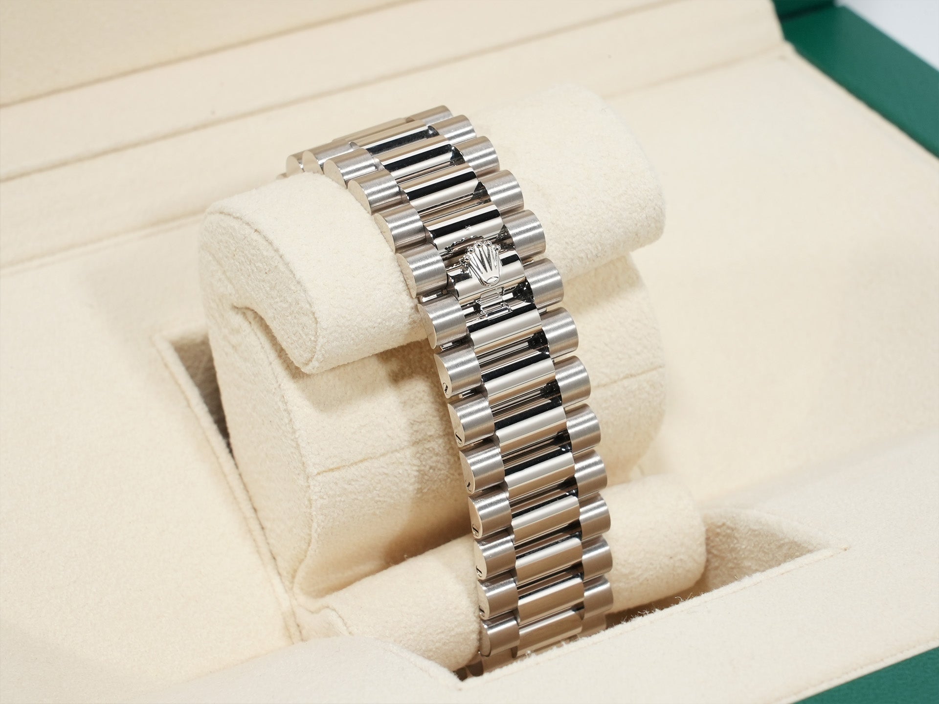 ロレックス デイデイト40 Ref.228239A ホワイトゴールド メテオライト文字盤 未使用 h9fcxy8s