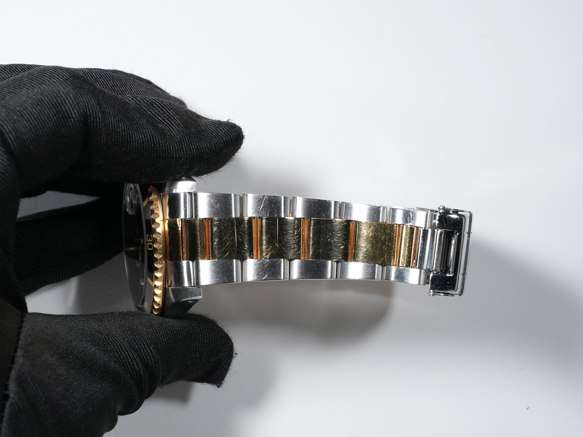 ロレックス サブマリーナー デイト Ref.16613LN ステンレススチール/イエローゴールド ブラック文字盤 中古 8jw9gofw