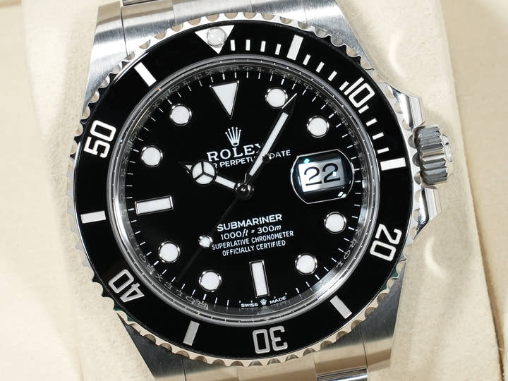 ロレックス サブマリーナー デイト Ref.126610LN ステンレススチール ブラック文字盤 未使用 r83edrp2