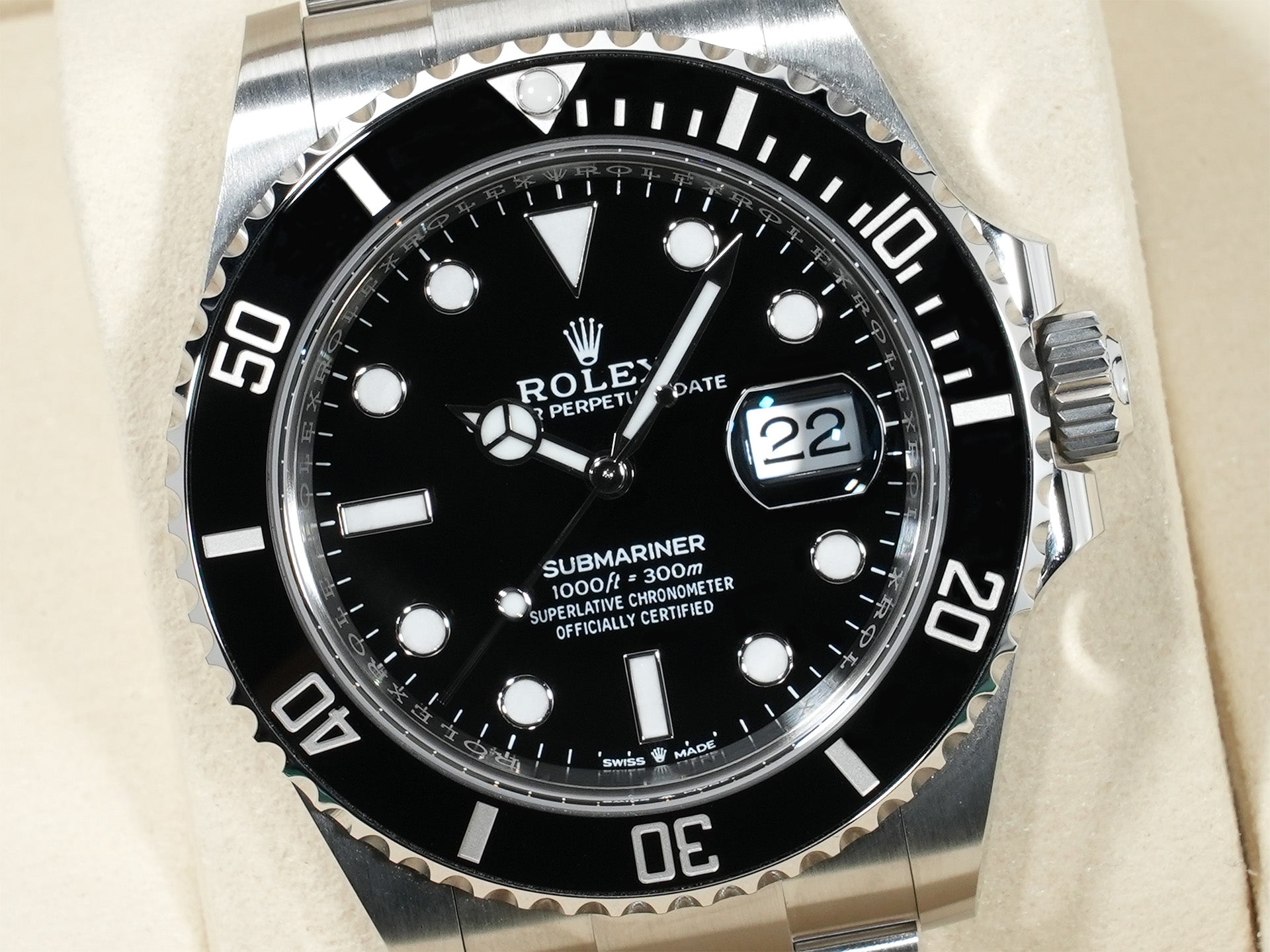 ロレックス サブマリーナー デイト Ref.126610LN ステンレススチール ブラック文字盤 未使用 r83edrp2