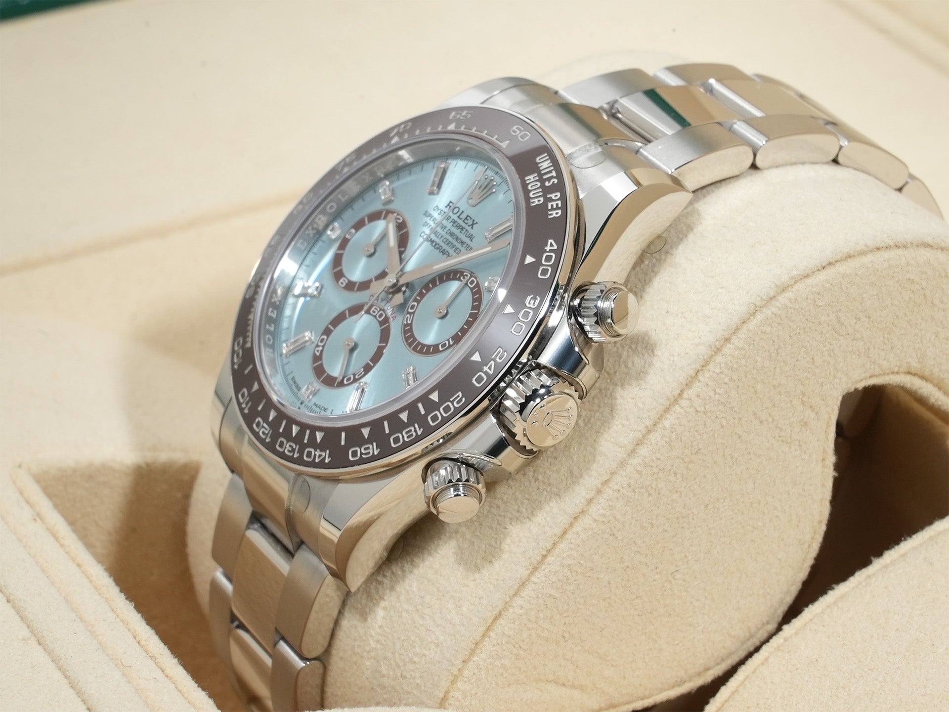 ロレックス デイトナ Ref.126506A プラチナ アイスブルーx11Pダイヤ文字盤 未使用 s4amieby