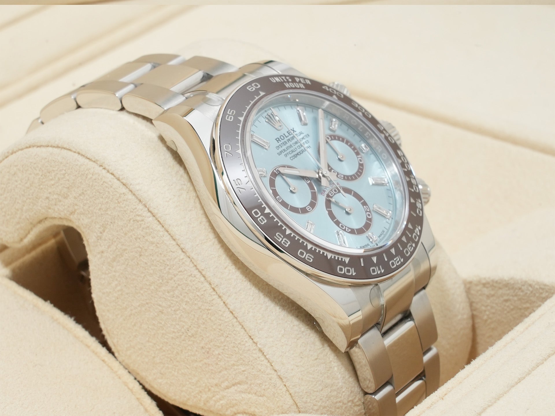 ロレックス デイトナ Ref.126506A プラチナ アイスブルーx11Pダイヤ文字盤 未使用 s4amieby