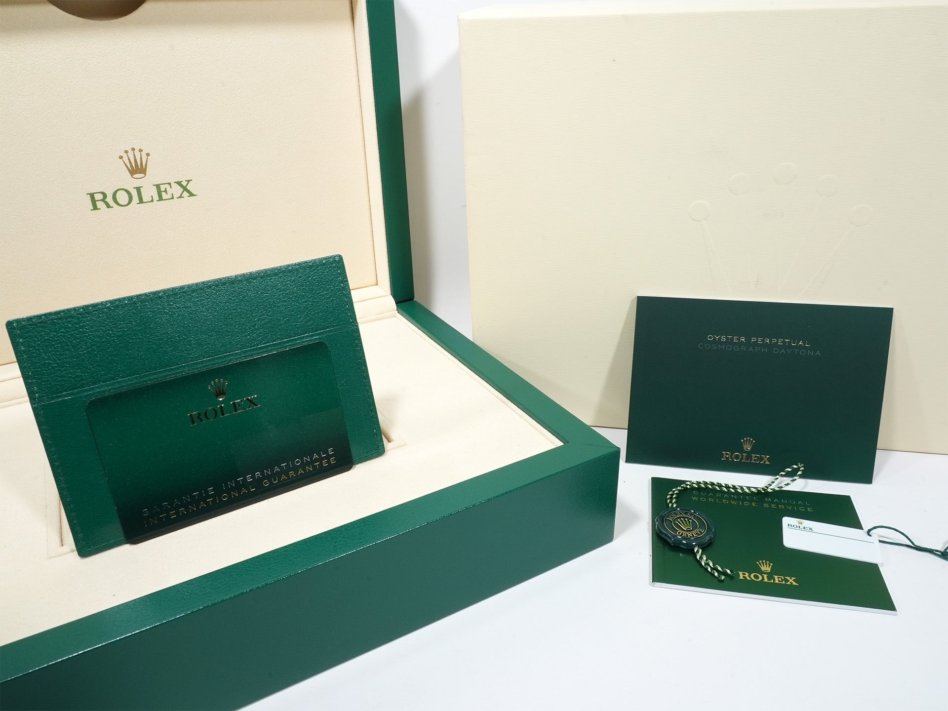 ロレックス デイトナ Ref.126506A プラチナ アイスブルーx11Pダイヤ文字盤 未使用 s4amieby