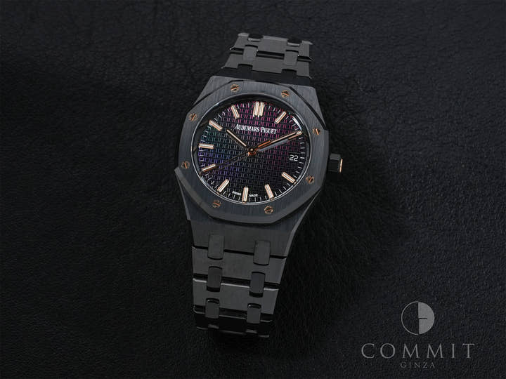 Audemars Piguet Royal Oak Ref. 77350CE.OO.1266CE.02.A Ceramic Rainbow Tapestry Dial Excellent Condition h9y9rsdn