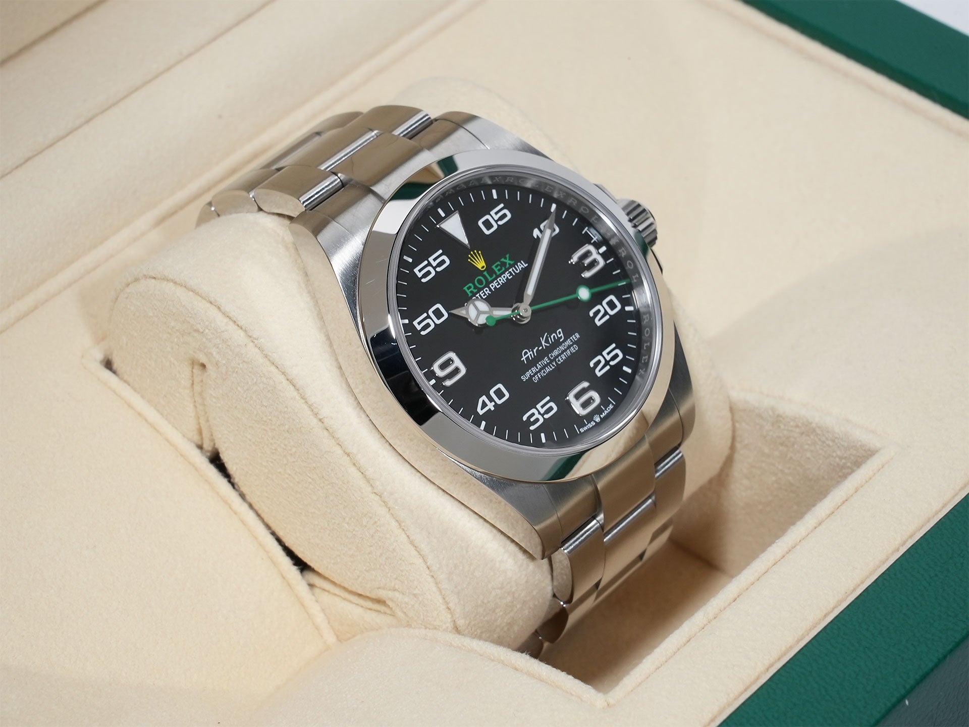 ロレックス エアキング Ref.126900 ステンレススチール ブラック文字盤 オイスターブレスレット 中古 djmx9bjj