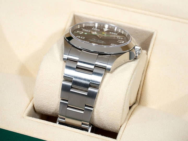 ロレックス エアキング Ref.126900 ステンレススチール ブラック文字盤 オイスターブレスレット 中古 djmx9bjj