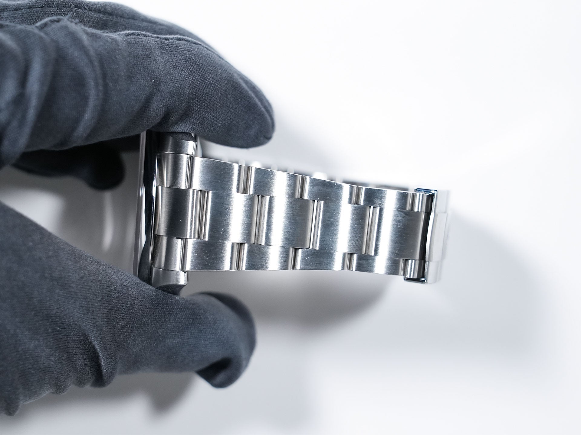 ロレックス オイスターパーペチュアル41 Ref.124300 ステンレススチール シルバー文字盤 中古 n2xsw3fg