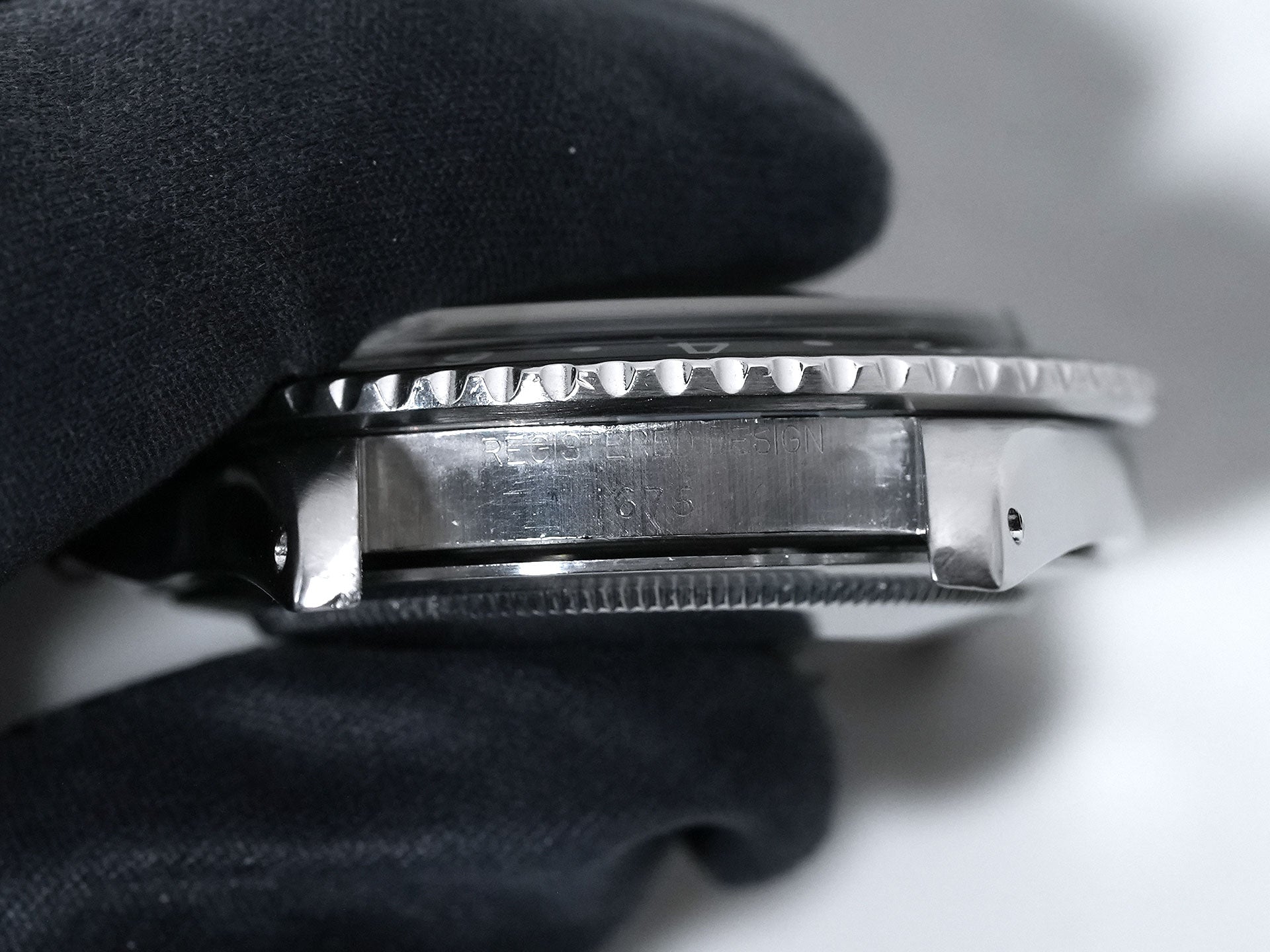 Pre-owned Rolex GMT-Master Ref. 1675 Stainless Steel Black Dial Oyster Bracelet qauuhm8q