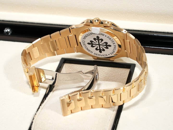 パテックフィリップ ノーチラス Ref.3800/5J-001 イエローゴールド シャンパンx11Pダイヤ文字盤 美中古 c8ez3p39