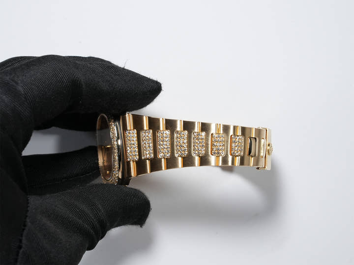 パテックフィリップ ノーチラス Ref.3800/5J-001 イエローゴールド シャンパンx11Pダイヤ文字盤 美中古 c8ez3p39