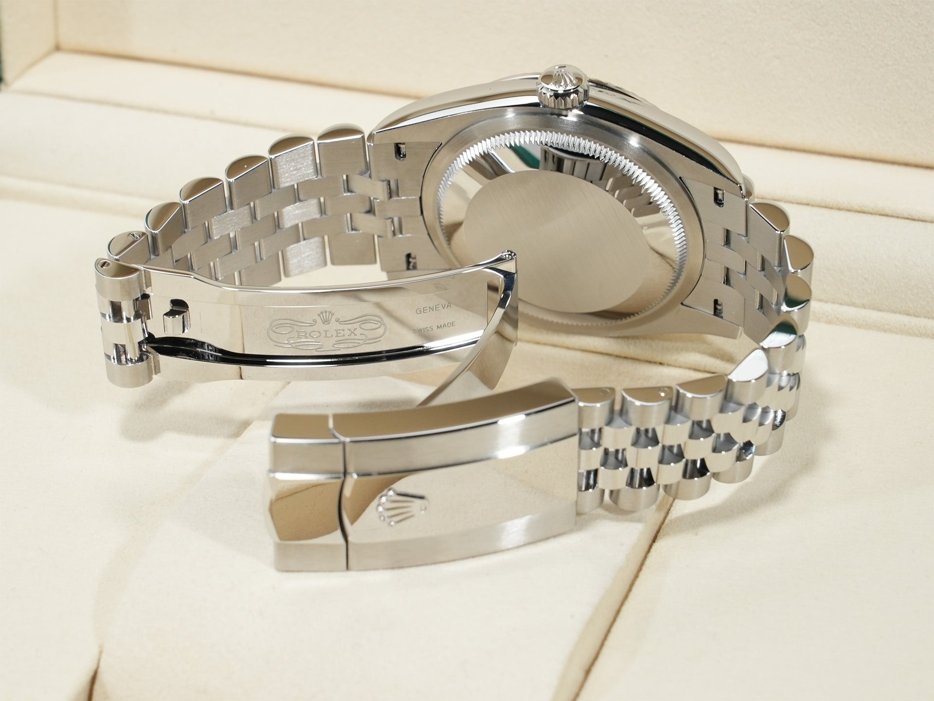 ロレックス デイトジャスト36 Ref.126234 ステンレススチール/ホワイトゴールド シルバーxダイヤモンド文字盤 ジュビリーブレスレット 未使用 6h89dshu