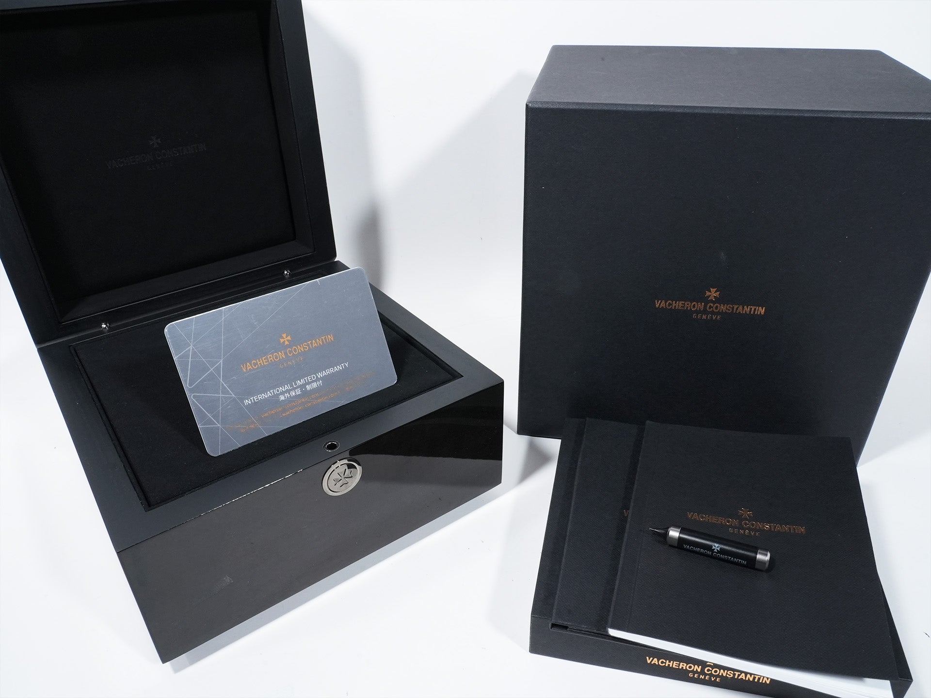 ヴァシュロンコンスタンタン トラディショナル コンプリートカレンダー オープンフェイス Ref.4020T/000G-B655 ホワイトゴールド スケルトン文字盤 美品 7s8j2ppp