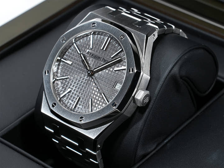 オーデマピゲ ロイヤルオーク Ref.15510ST.OO.1320ST.10 ステンレススチール グレー文字盤 美品 k39ac5z5