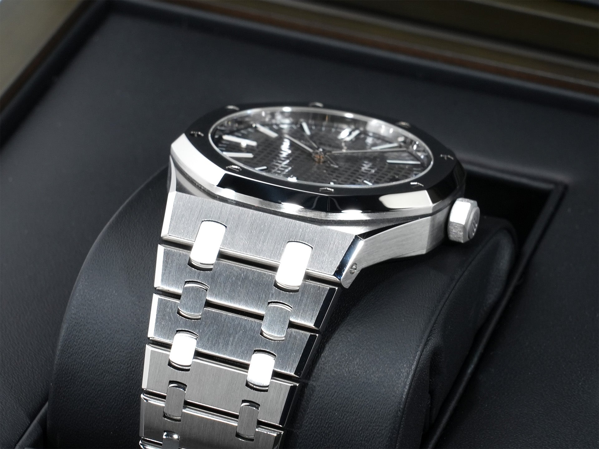 オーデマピゲ ロイヤルオーク Ref.15510ST.OO.1320ST.10 ステンレススチール グレー文字盤 美品 k39ac5z5