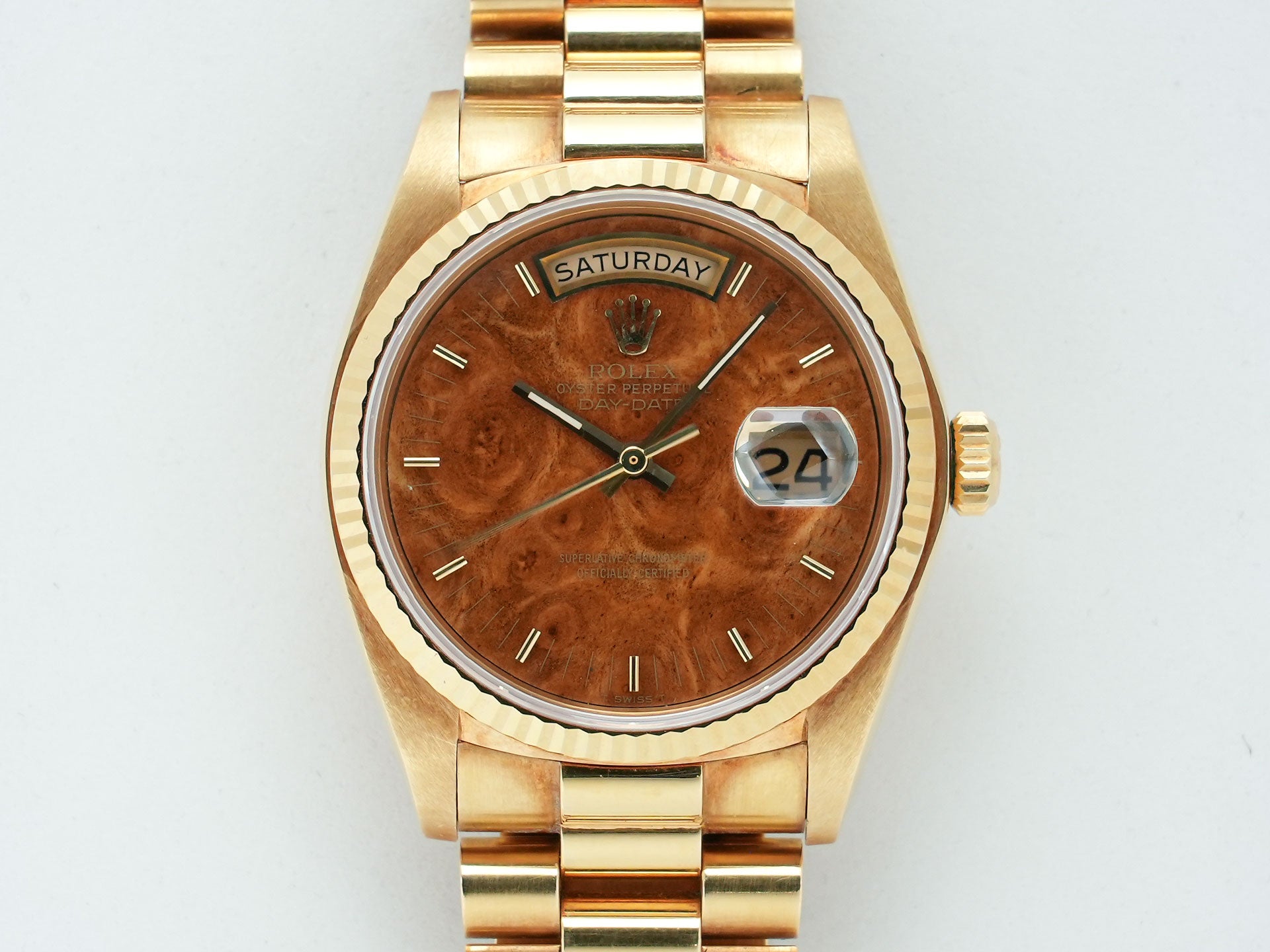 Rolex Day-Date 36 Ref. 18038 Yellow Gold Mahogany Dial Pre-owned akxxx86y