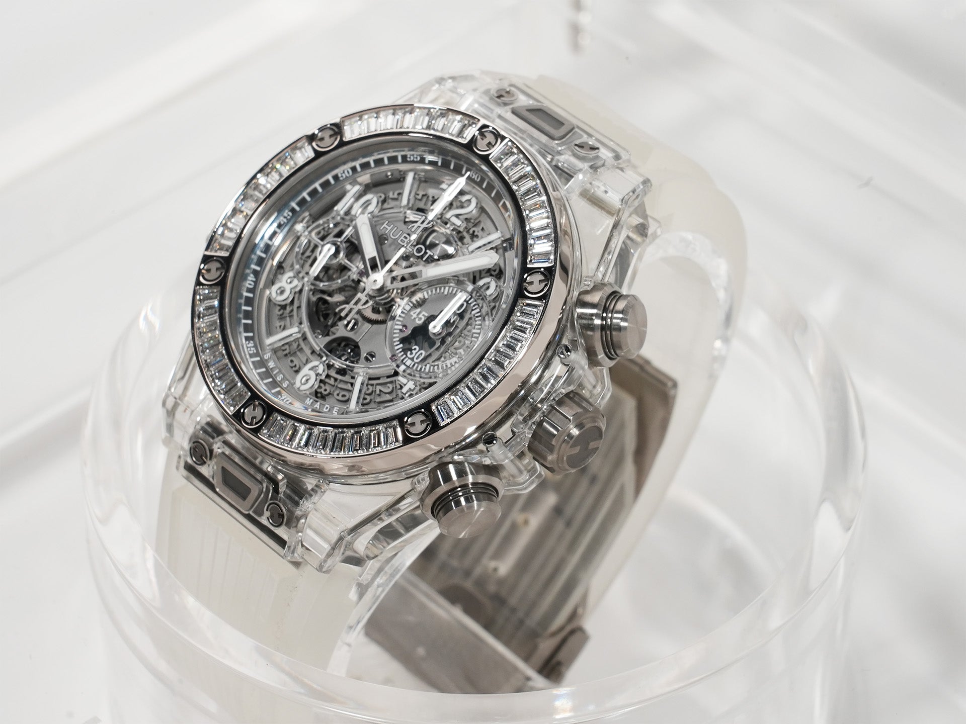 ウブロ ビッグバン ウニコ サファイアバゲット Ref.411.JX.4802.RT.1904 サファイアクリスタル スケルトン文字盤 美中古 tvspuxr6