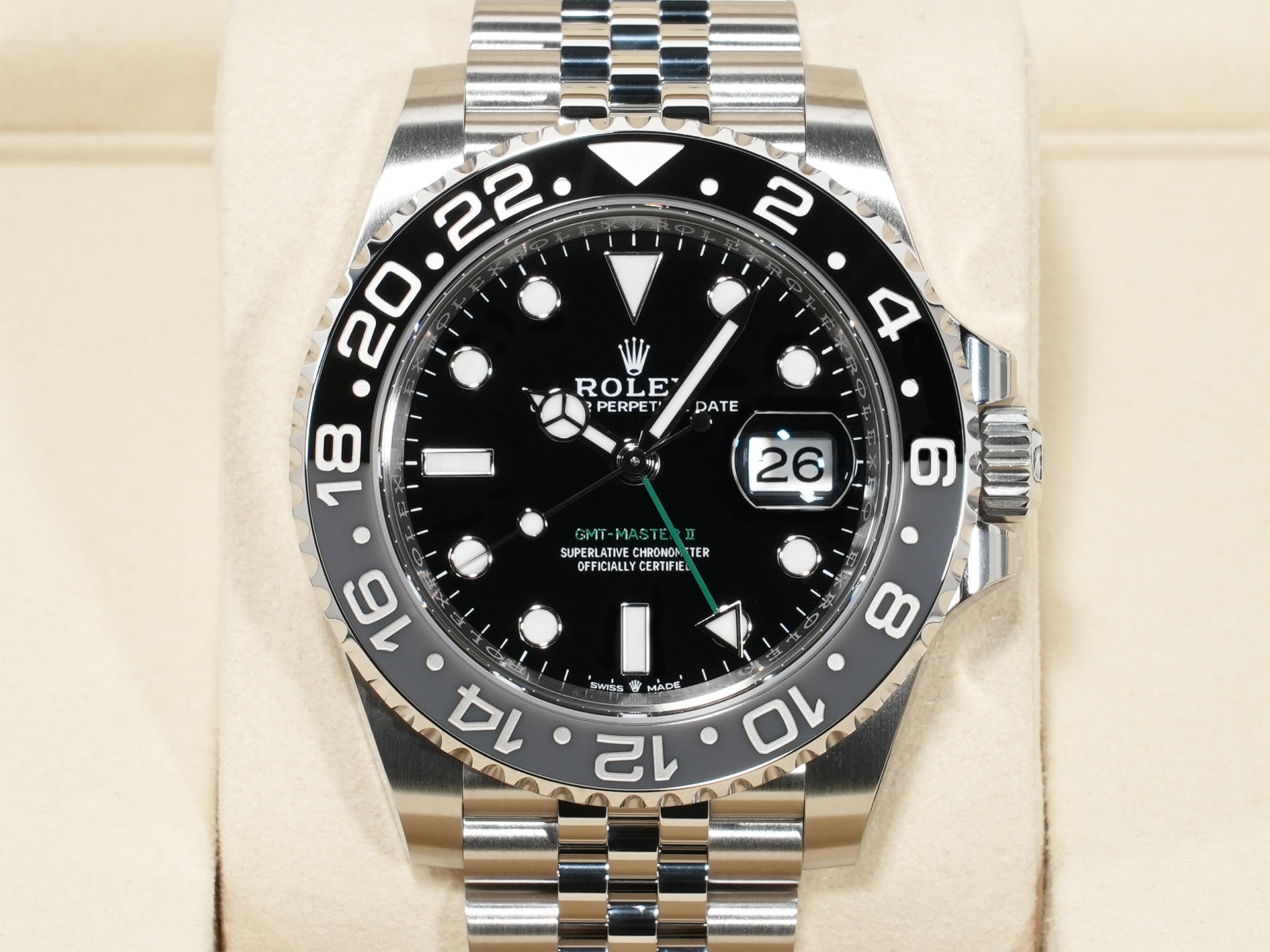 Rolex GMT-Master II Ref. 126710GRNR Stainless Steel Black Dial Jubilee Bracelet Unused en5urs4i