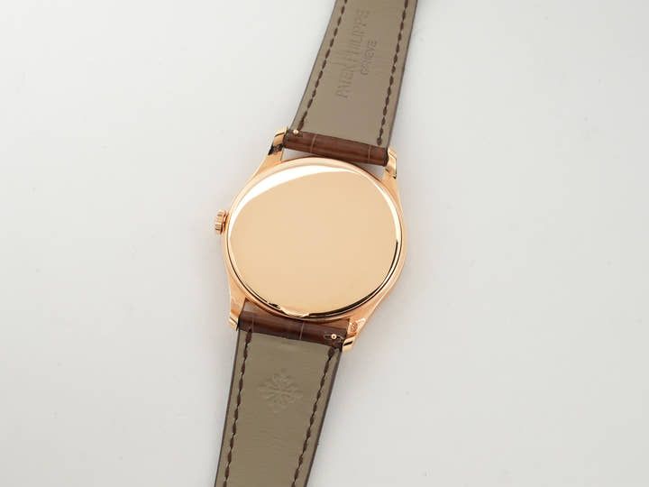 パテックフィリップ カラトラバ Ref.5196R-001 ローズゴールド シルバー文字盤 中古 s4gb8xg2