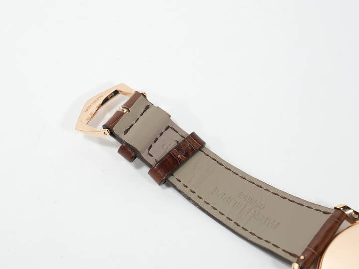 パテックフィリップ カラトラバ Ref.5196R-001 ローズゴールド シルバー文字盤 中古 s4gb8xg2