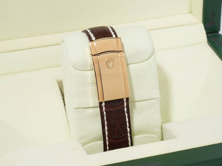 ロレックス デイトジャスト Ref.116138 イエローゴールド ホワイトシェル文字盤 中古 b2r8kuqy