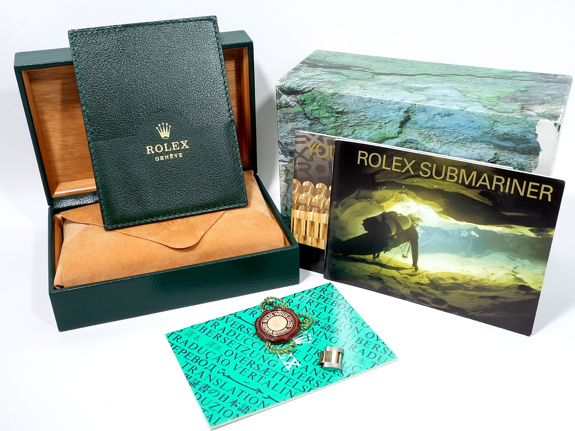 Pre-owned Rolex Submariner Date Ref. 16613 Stainless Steel/Yellow Gold Blue Dial eouhrbao