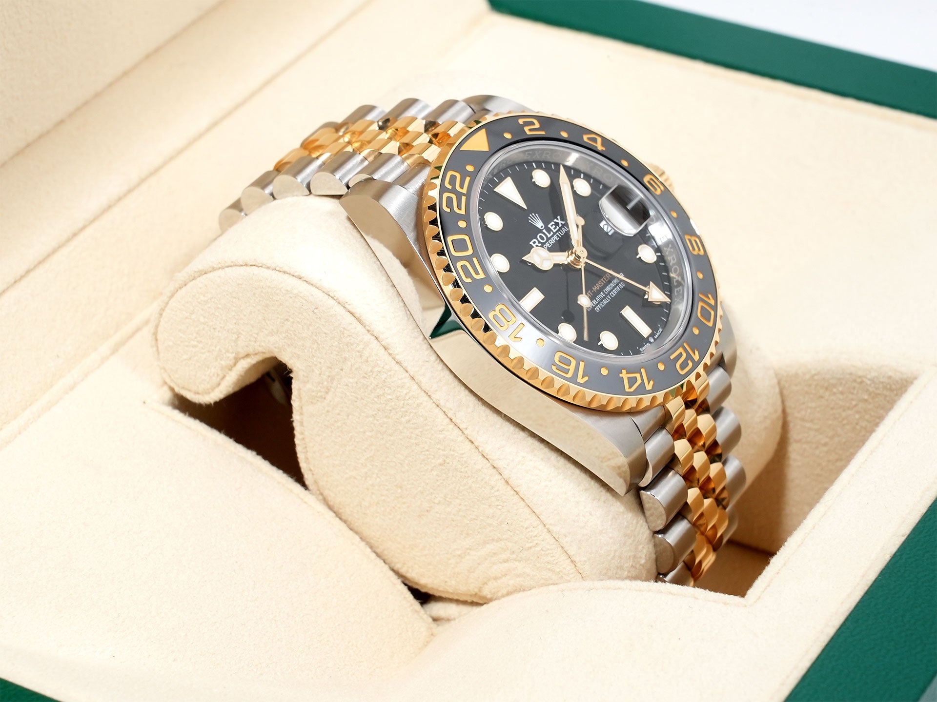 Rolex GMT-Master II Ref. 126713GRNR Stainless Steel/Yellow Gold Black Dial Jubilee Bracelet Excellent Condition 8csiffn3