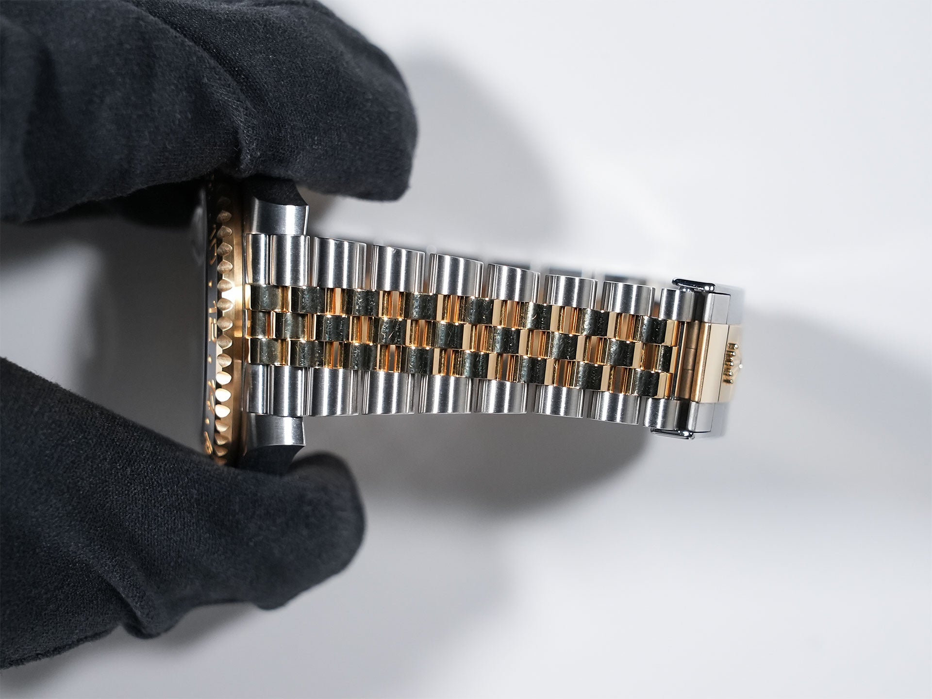 Rolex GMT-Master II Ref. 126713GRNR Stainless Steel/Yellow Gold Black Dial Jubilee Bracelet Excellent Condition 8csiffn3