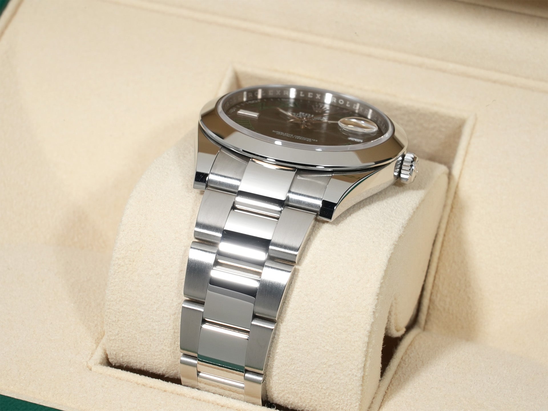 Rolex Datejust 41 Ref. 126300 Stainless Steel Slate Roman Dial Oyster Bracelet Excellent Condition u393nxbw