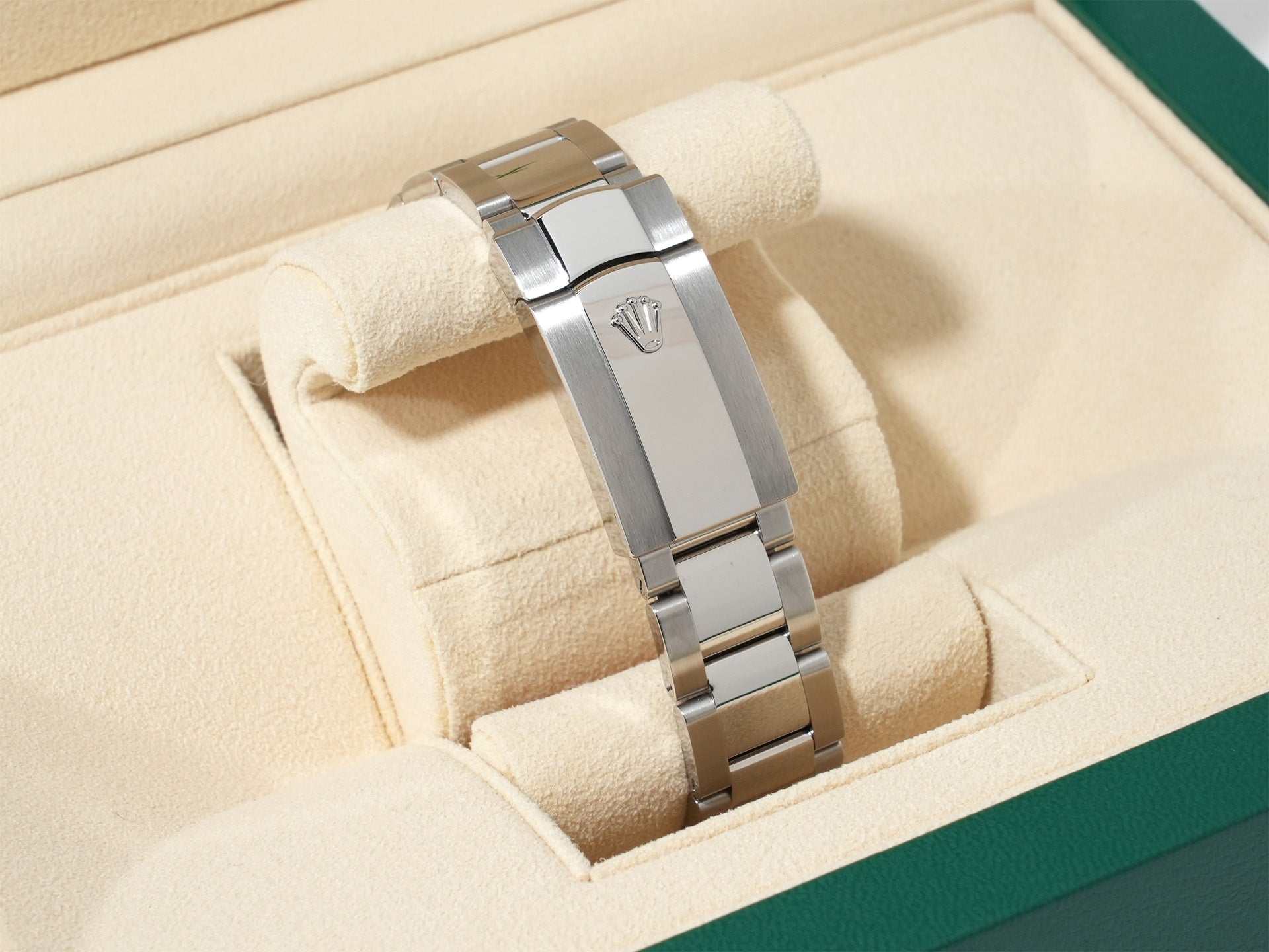 Rolex Datejust 41 Ref. 126300 Stainless Steel Slate Roman Dial Oyster Bracelet Excellent Condition u393nxbw