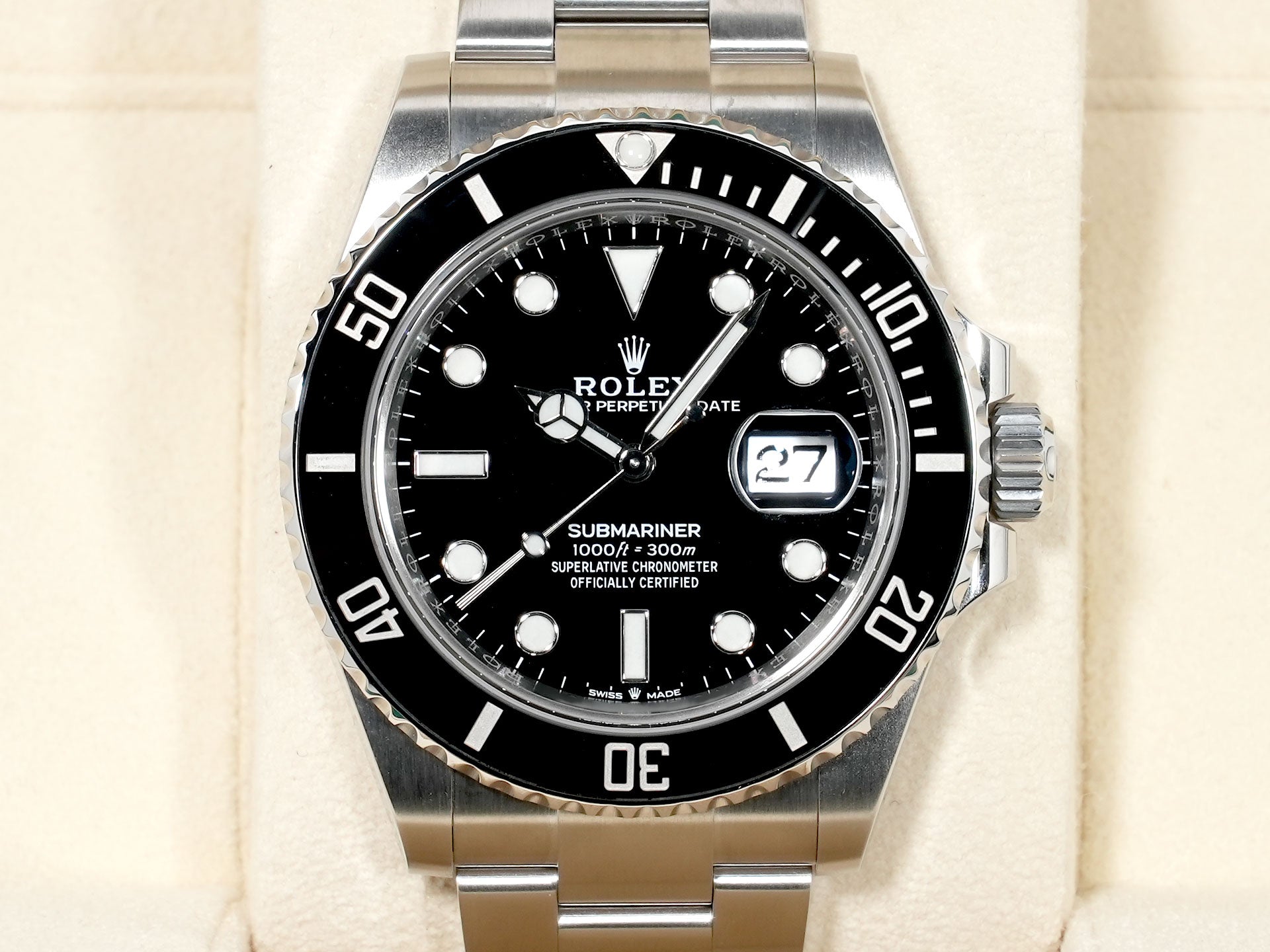 Rolex Submariner Date Ref. 126610LN Stainless Steel Black Dial Excellent Condition wok9gnf4