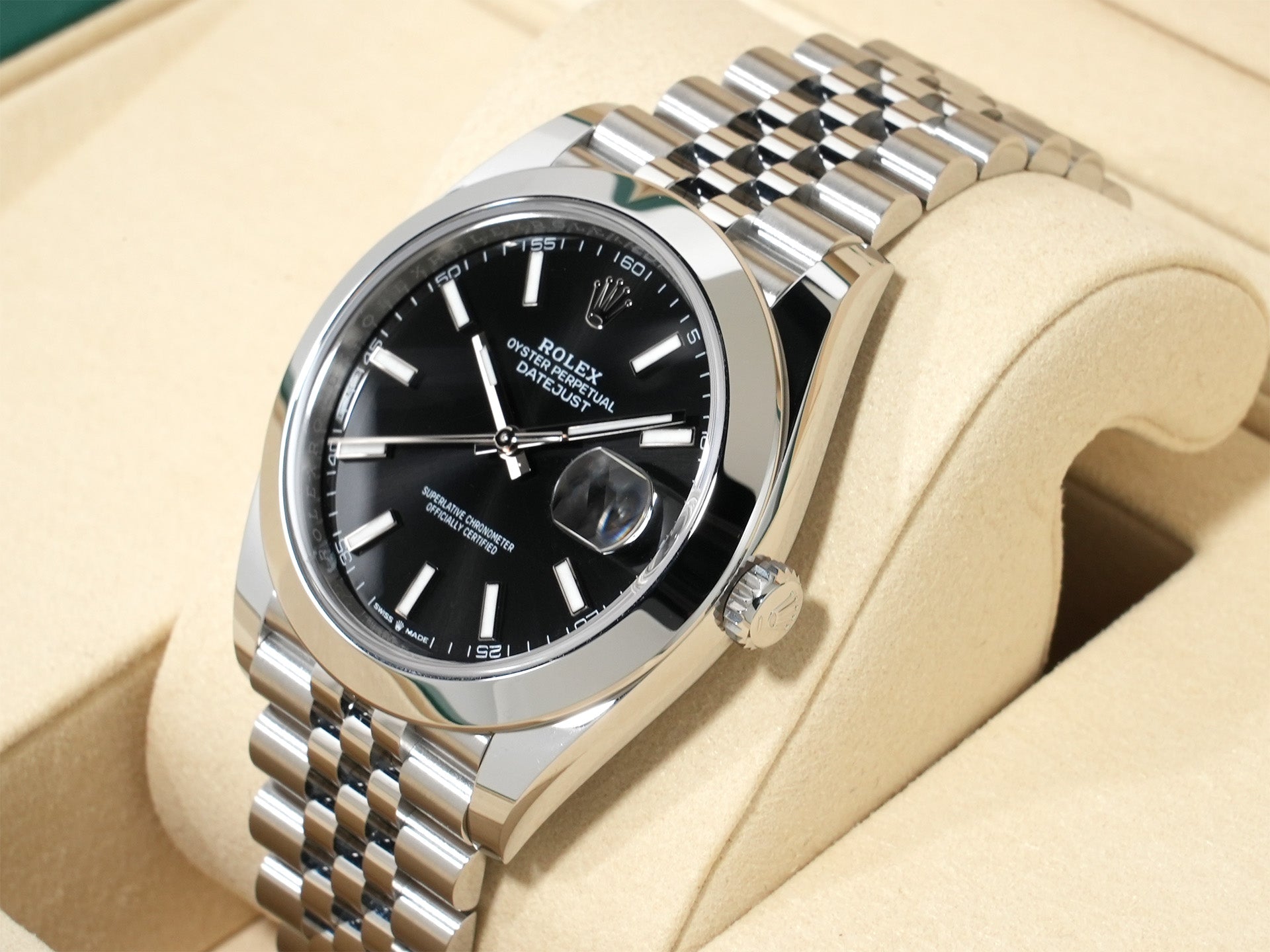 Rolex Datejust 41 Ref. 126300 Stainless Steel Black Dial Jubilee Bracelet Unused jr85evbj