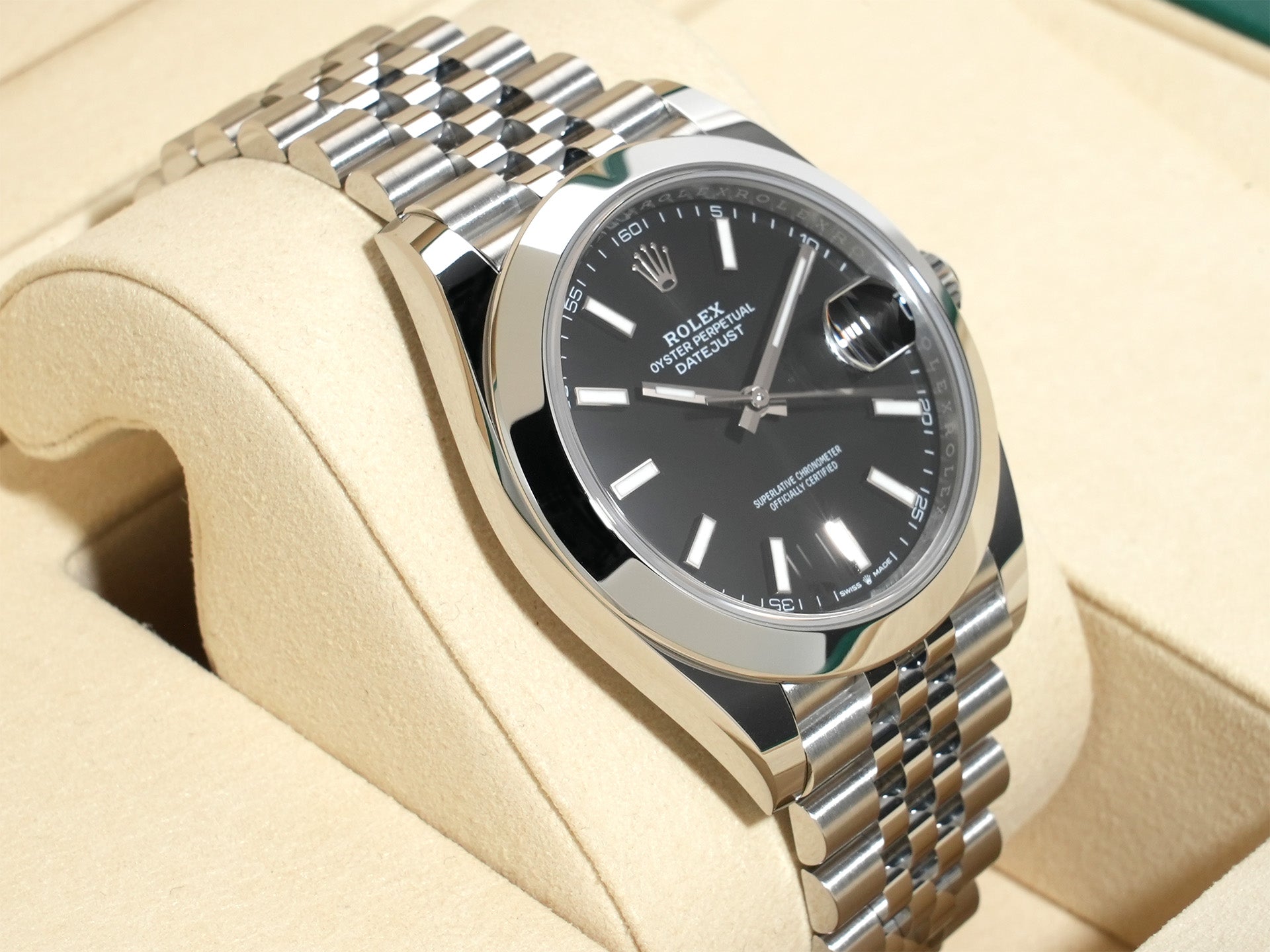 Rolex Datejust 41 Ref. 126300 Stainless Steel Black Dial Jubilee Bracelet Unused jr85evbj