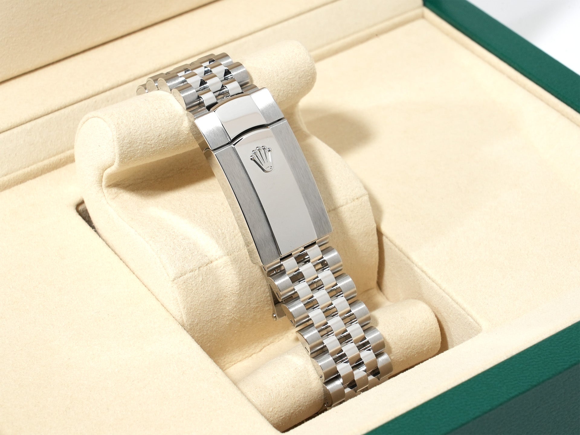 Rolex Datejust 41 Ref. 126300 Stainless Steel Black Dial Jubilee Bracelet Unused jr85evbj