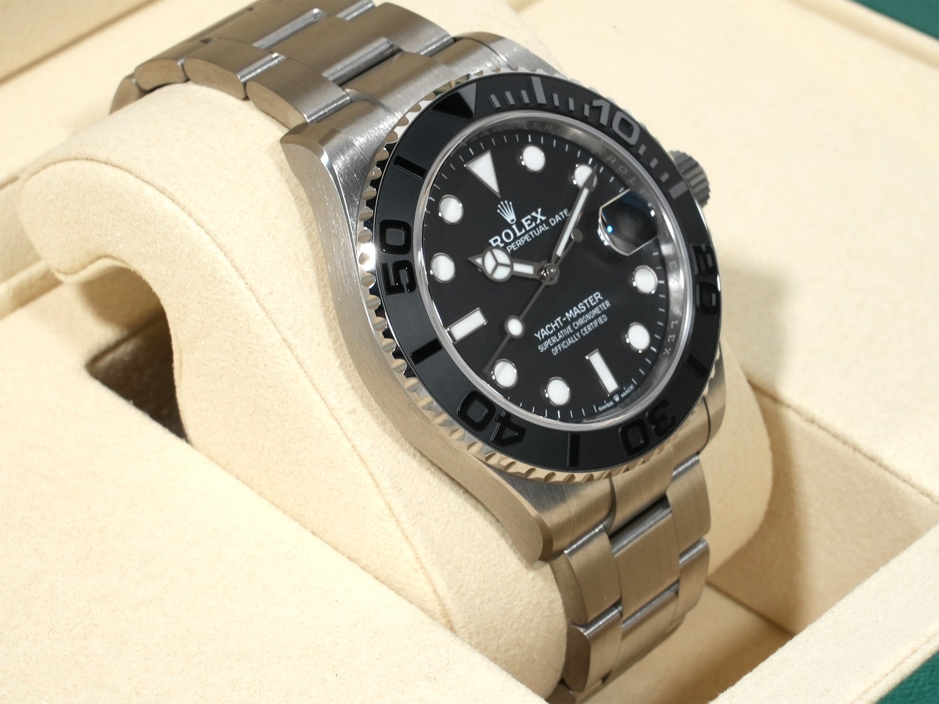 Rolex Yacht-Master 42 Ref. 226627 RLX Titanium Black Dial Unused kf65rd8u