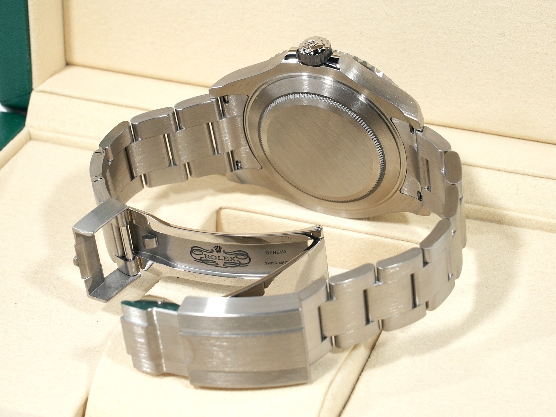 Rolex Yacht-Master 42 Ref. 226627 RLX Titanium Black Dial Unused kf65rd8u