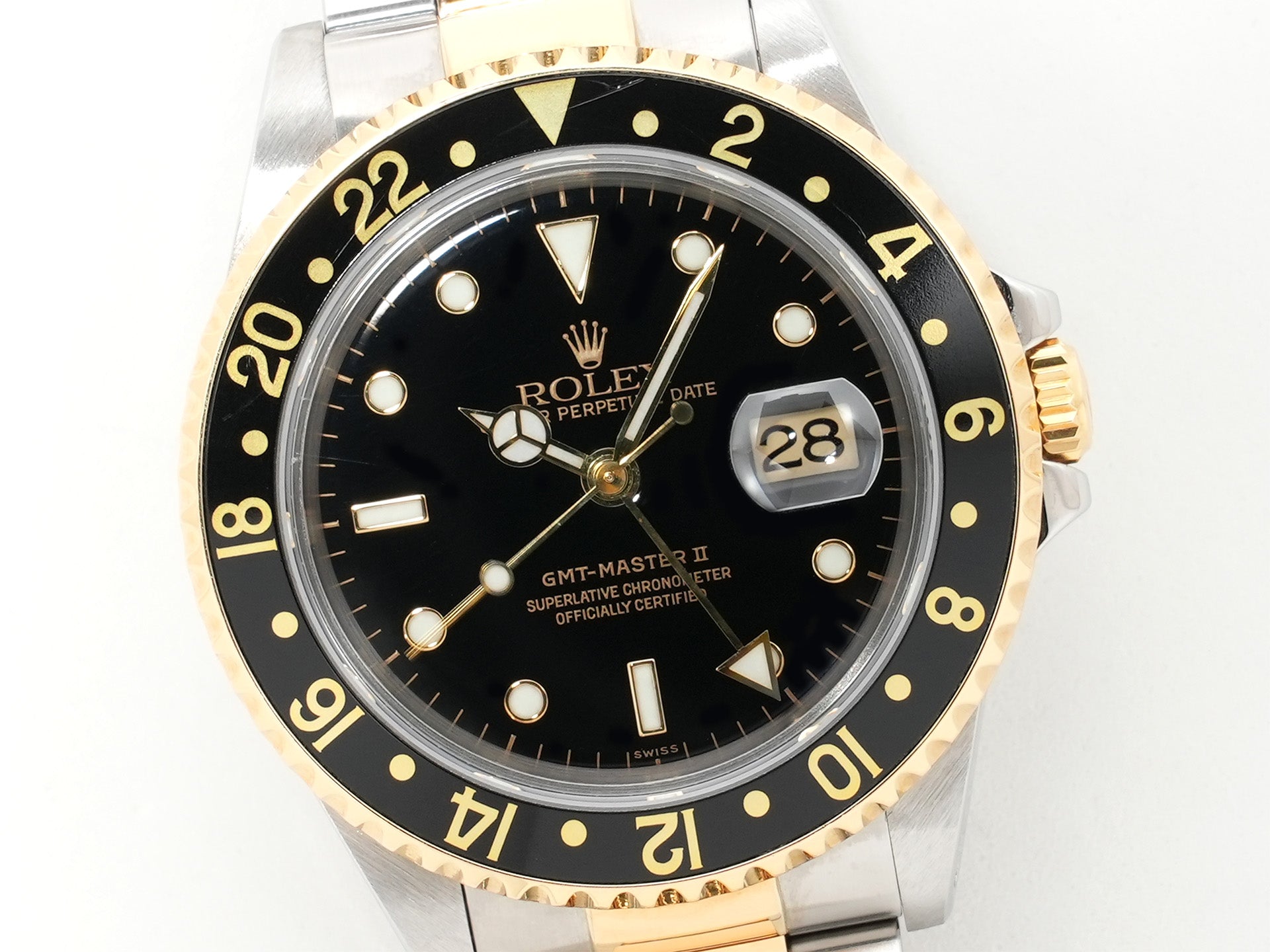 Pre-owned Rolex GMT-Master II Ref. 16713 in stainless steel/yellow gold with a black dial and Oyster bracelet (anvkf7ce)
